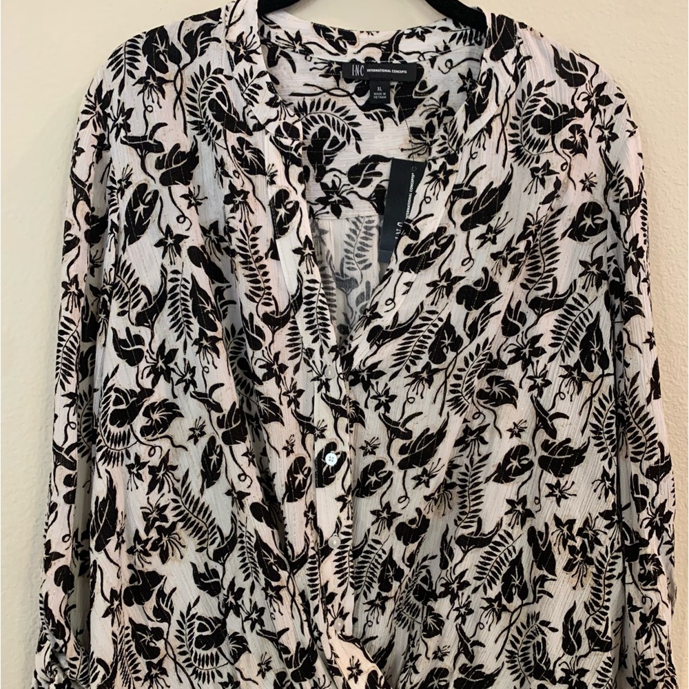 INC International Concepts Top Womens XL Black Floral Print Roll Tab Sleeve NWT